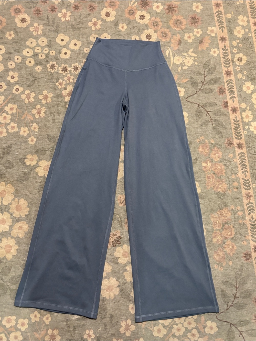 Gilly hicks light blue wide leg pants-XS